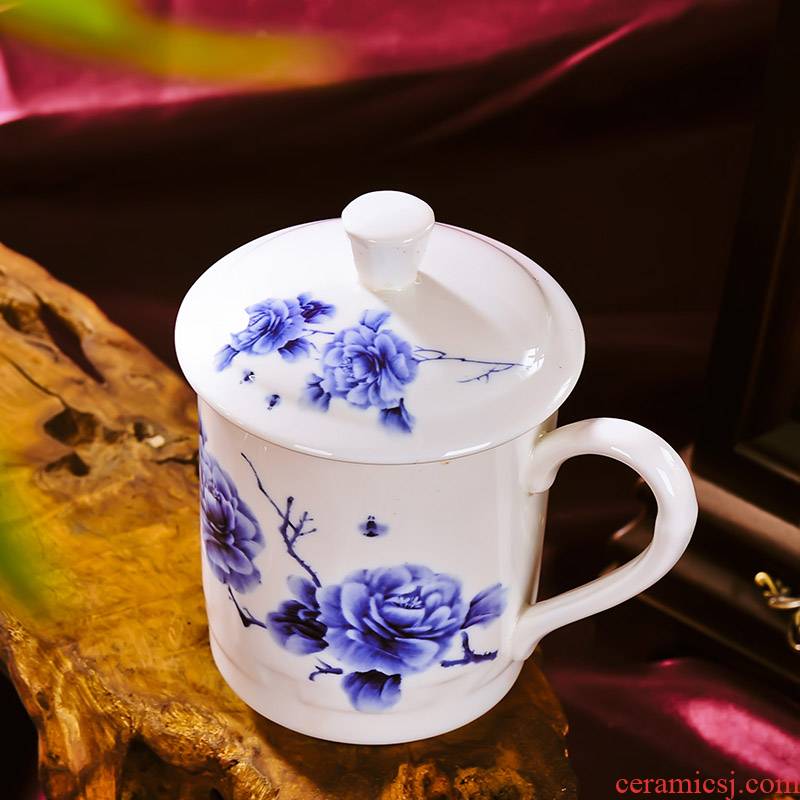 Red xin jingdezhen gift ipads China cups with cover ceramic suit office tea cups