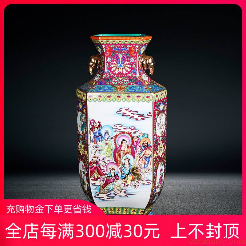 Jingdezhen ceramics vase archaize qianlong famille rose porcelain vase after classical Chinese style rich ancient frame is placed in the living room