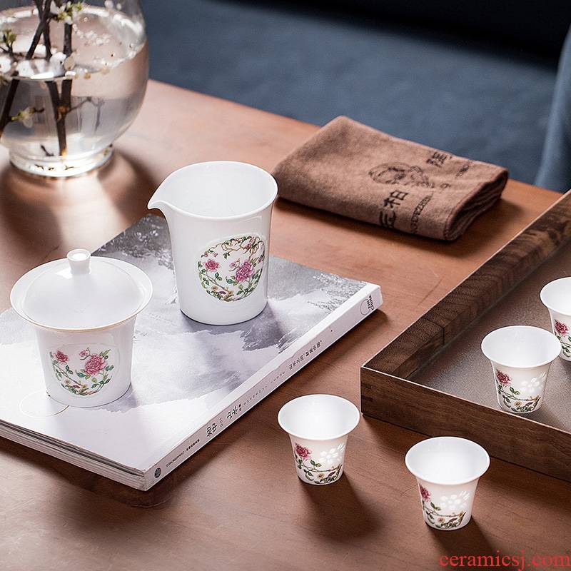 Jade cypress jingdezhen ceramic tea set tureen white porcelain cup body painting flowers pattern with the filter