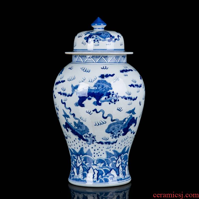 Lion roll silk to the general pot of jingdezhen blue and white porcelain ceramic furnishing articles household act the role ofing is tasted hand - made storage jar