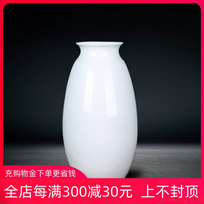 Jingdezhen ceramics European white vase is placed in the dry flower arranging hotel adornment of I sitting room living room