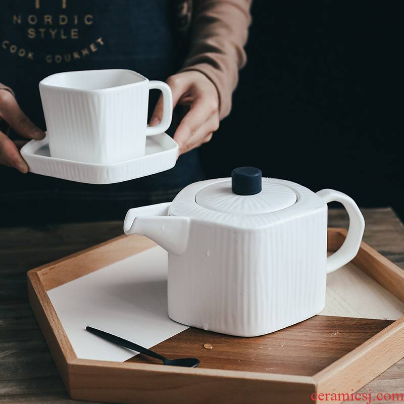 Matte enrolled ceramic teapot Nordic tea cups and saucers household utensils kettle flower coffee pot, kettle large capacity
