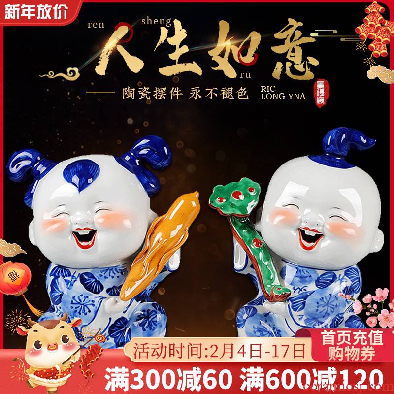 Jingdezhen ceramic furnishing articles of blue and white porcelain dolls crafts of Chinese style household creative wedding gifts sitting room