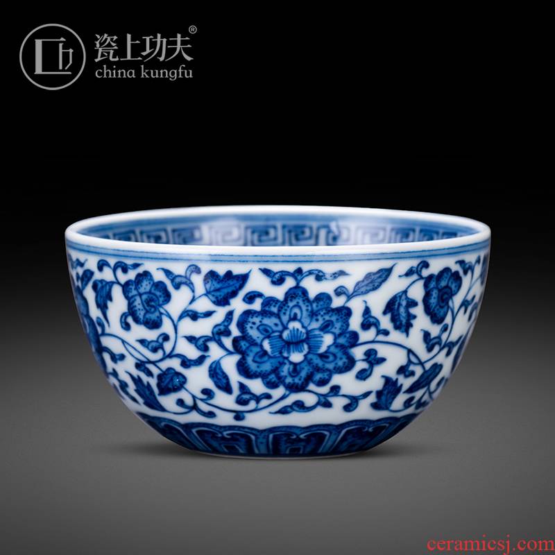 Blue and white porcelain of jingdezhen maintain ceramics hand - made flowers master cup kung fu tea cup sample tea cup tea bowl