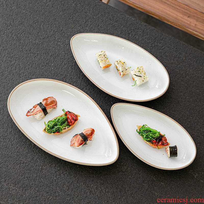 Japanese fine pottery mango form deep dish ceramic household food dish hotel restaurant cooking salmon, retro plate