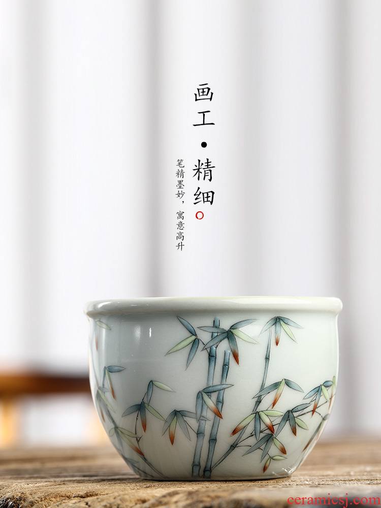 Jingdezhen hand - made master cup cup sample tea cup tea kungfu single cup pure manual archaize ceramic bowl is in use