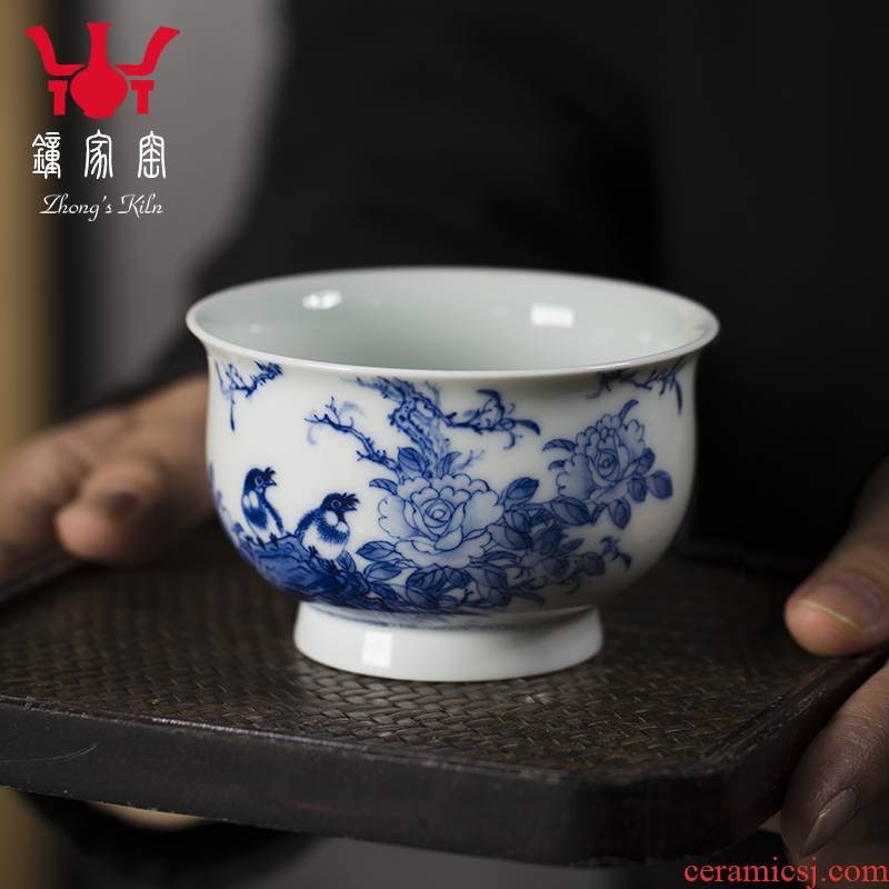 Clock home up jingdezhen blue and white workers maintain heavy industry with hand - made teacup peony flower cups master cup single CPU
