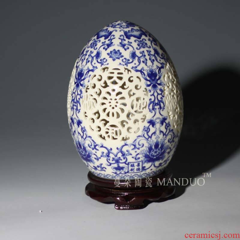 Jingdezhen porcelain and exquisite egg - shaped vase fashion beautiful vase of TV bar face fashion decorative vase