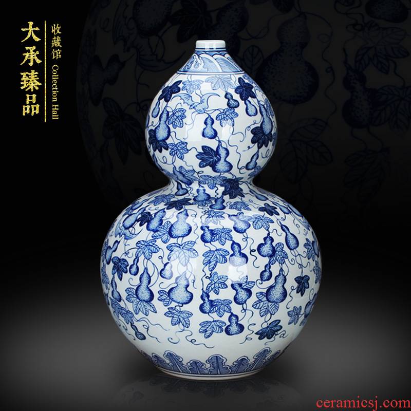 Hand made blue and white porcelain vase imitation the qing qianlong gourd vases, classical Chinese style household furnishing articles set the old birthday gift