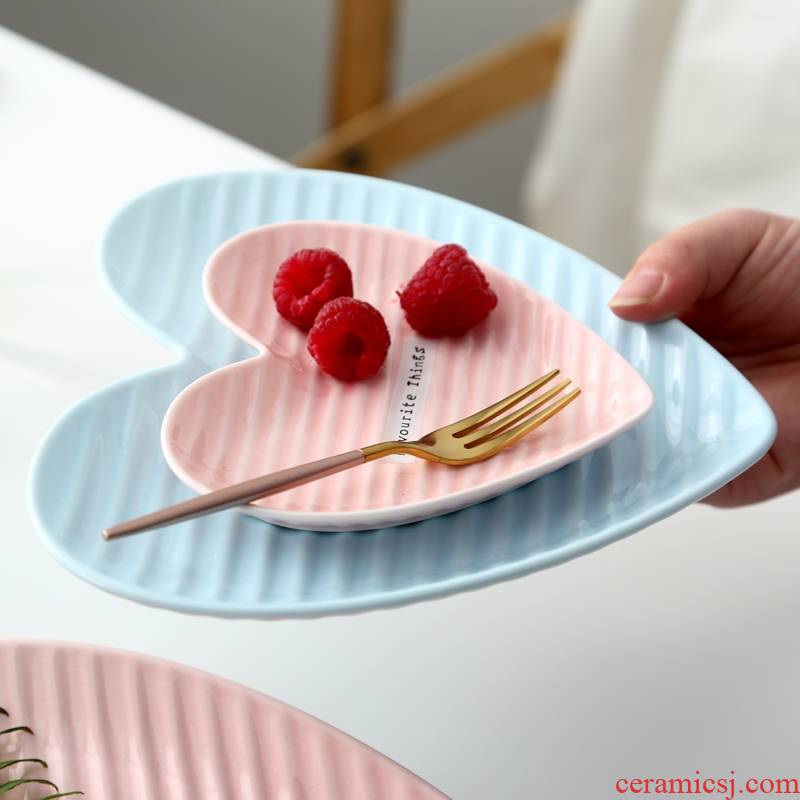 Heart - shaped pink ceramic plate disc romantic couples cake plate dessert plate of creative move fruit bowl