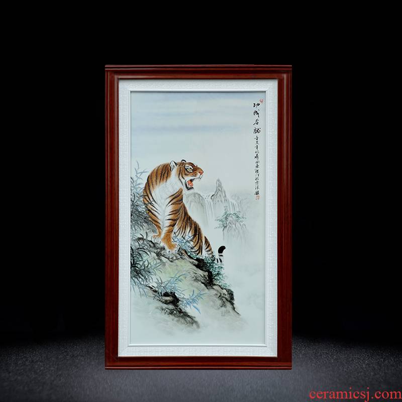 Jingdezhen hand - made porcelain plate painting tiger sitting room porch decoration sofa setting wall is solid wooden frame, the study ceramic hang a picture