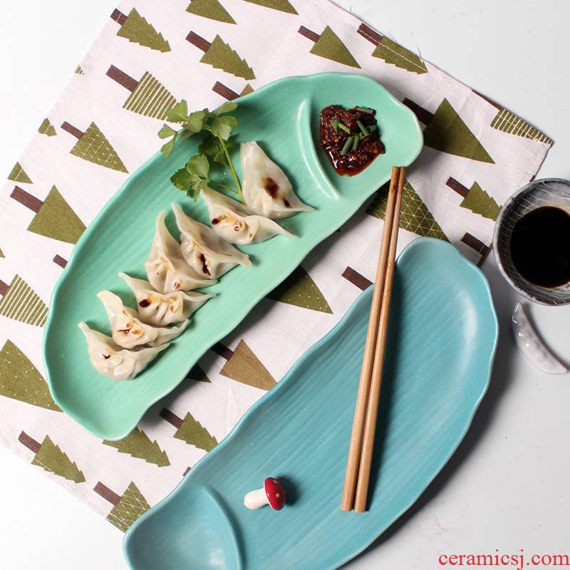 Creative move ceramic life of the compartment dumplings home snack plate breakfast with vinegar disc company's fish plate strip plate