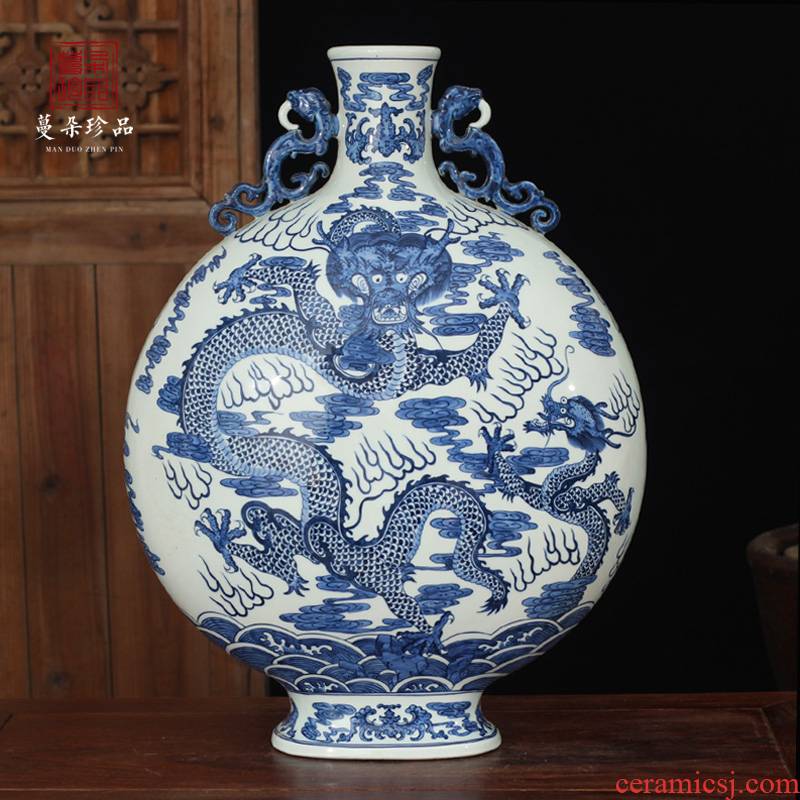 Jingdezhen guanyao flat bottles of high - grade hand - made porcelain imitation antique furniture blue and white dragon art porcelain vase
