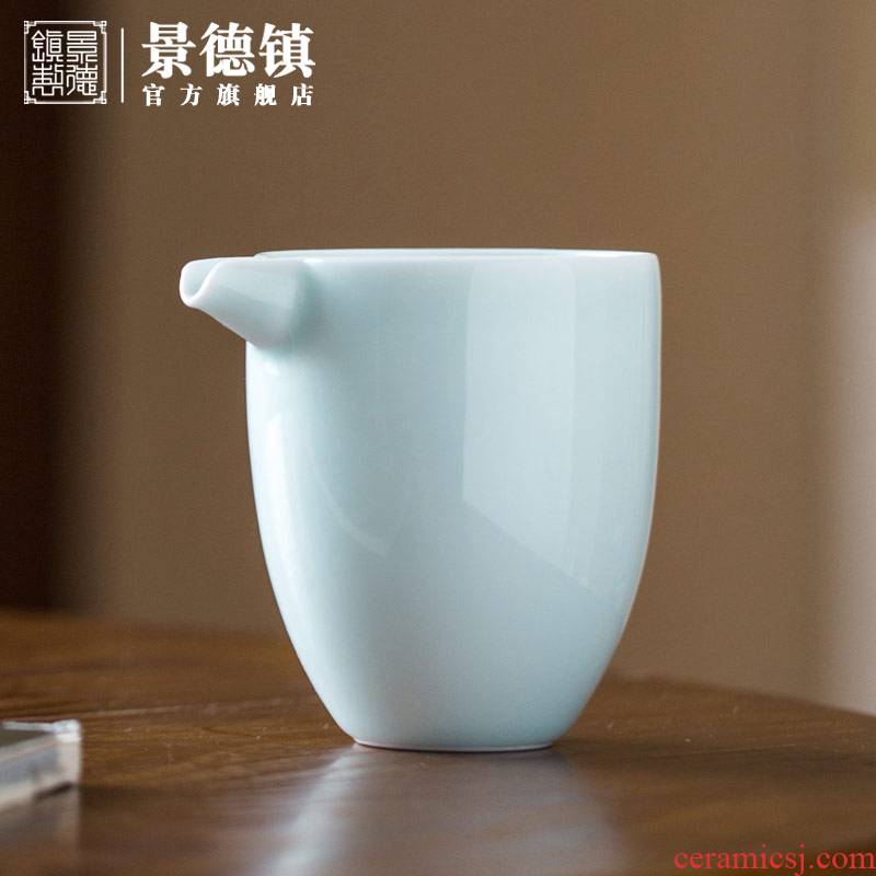 Jingdezhen official flagship store ceramic checking shadow green home upset against the hot tea accessories fair keller of tea water