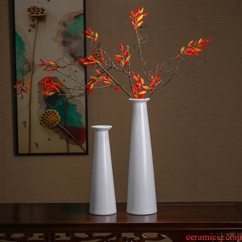 The New Chinese zen ceramic vase I and contracted sitting room porch TV cabinet table dry flower arranging flowers is placed flowers