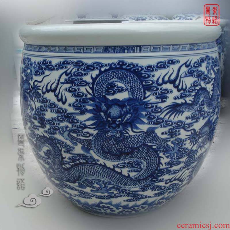 Jingdezhen imitation qianlong China dragon gut China cylinder Air China VAT blue and white cylinder 50 to 60 dragon grain diameter