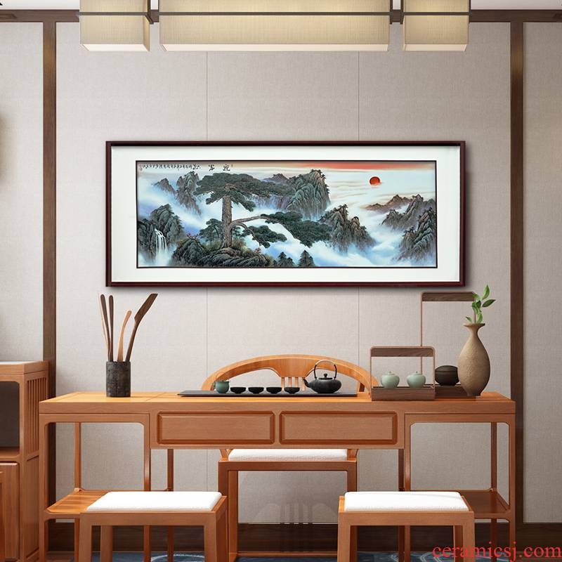 Hand - made guest - the greeting pine landscape jingdezhen porcelain plate paintings of Chinese style ceramic painting hotel central scroll paintings feng shui living room