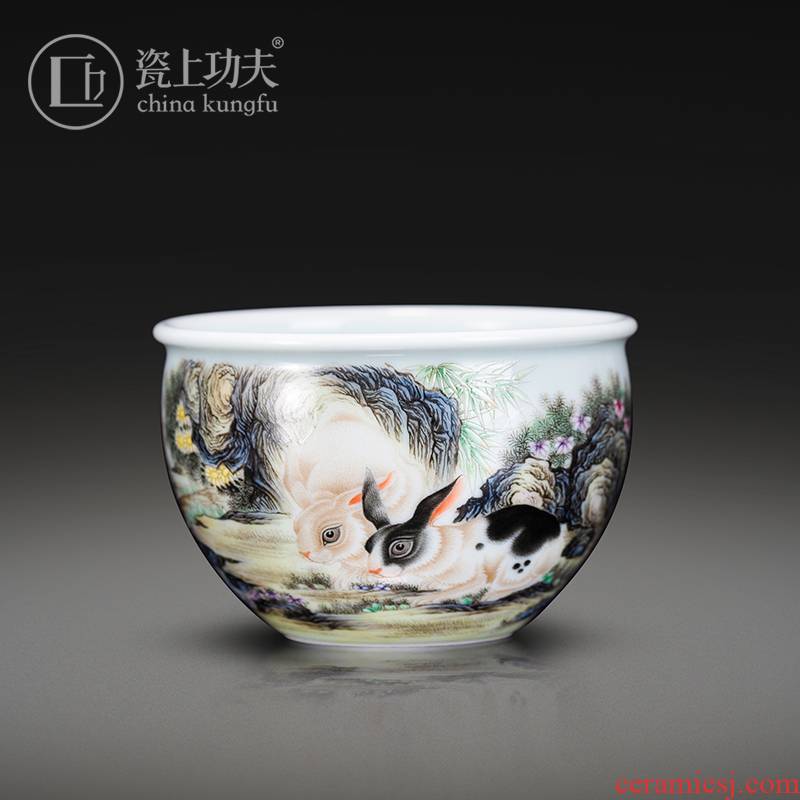 Jingdezhen hand - made colored enamel porcelain moon ChengXiang cylinder cup on kung fu masters cup ceramic tea cups