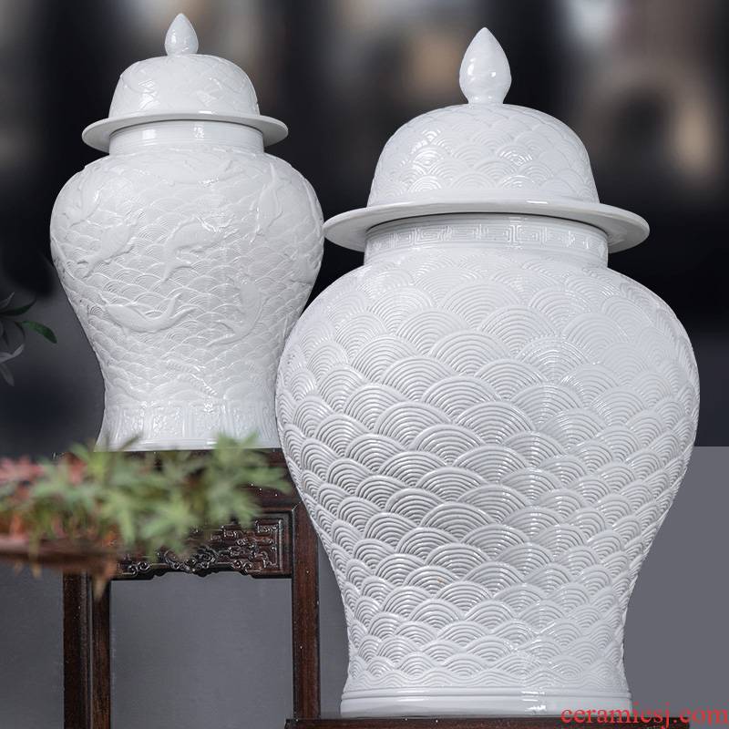 Jingdezhen ceramic general pot of high antique white porcelain vase sea dragon fish grain decoration cover pot ceramics collection