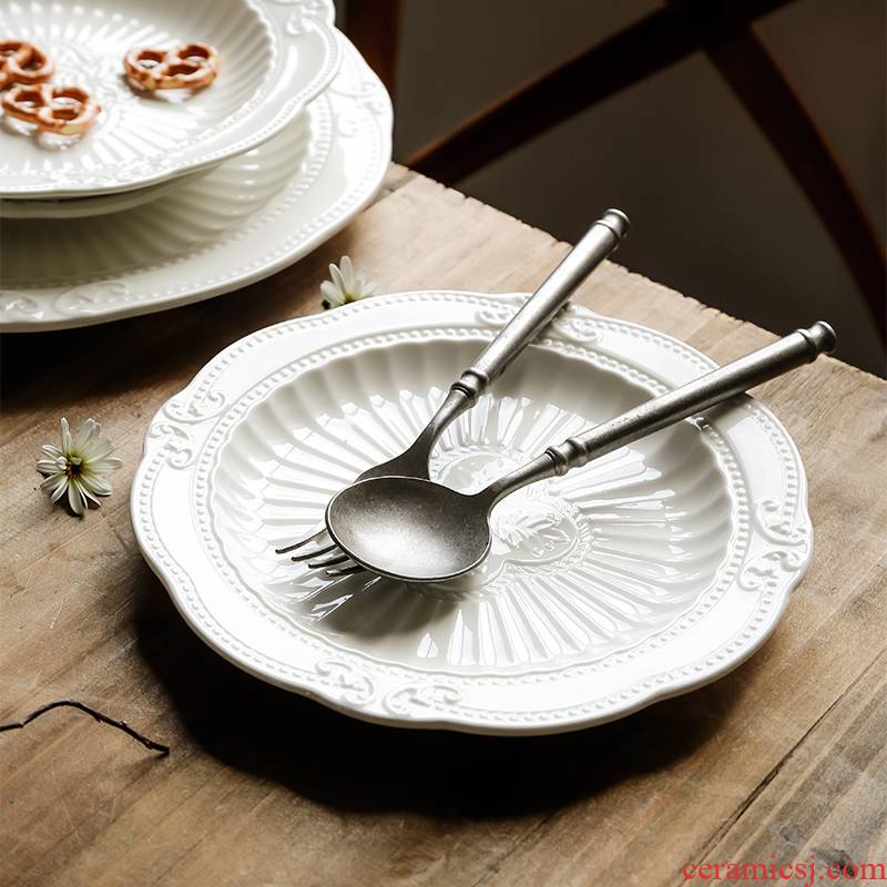 American relief white porcelain disc creative vertical stripes carved ceramic western - style food restaurant home new dessert plate