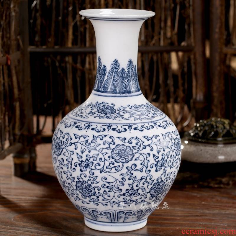 Jingdezhen ceramics floret bottle frosted by hand not glaze antique blue and white porcelain home decoration mesa furnishing articles