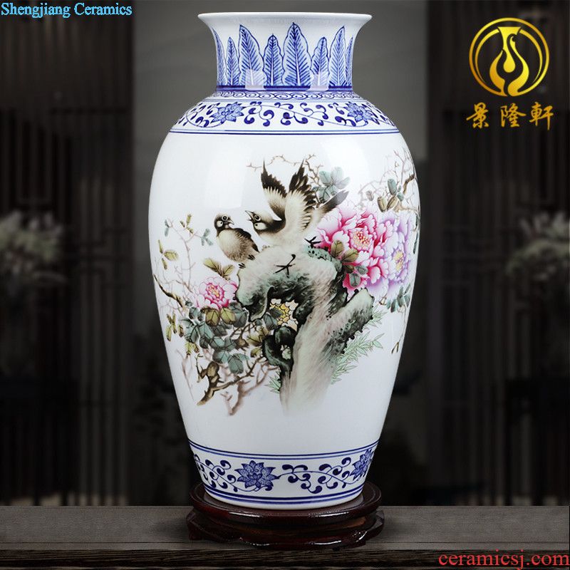 Jingdezhen ceramics famille rose porcelain vase home sitting room adornment furnishing articles of handicraft fragrant lotus classical caddy