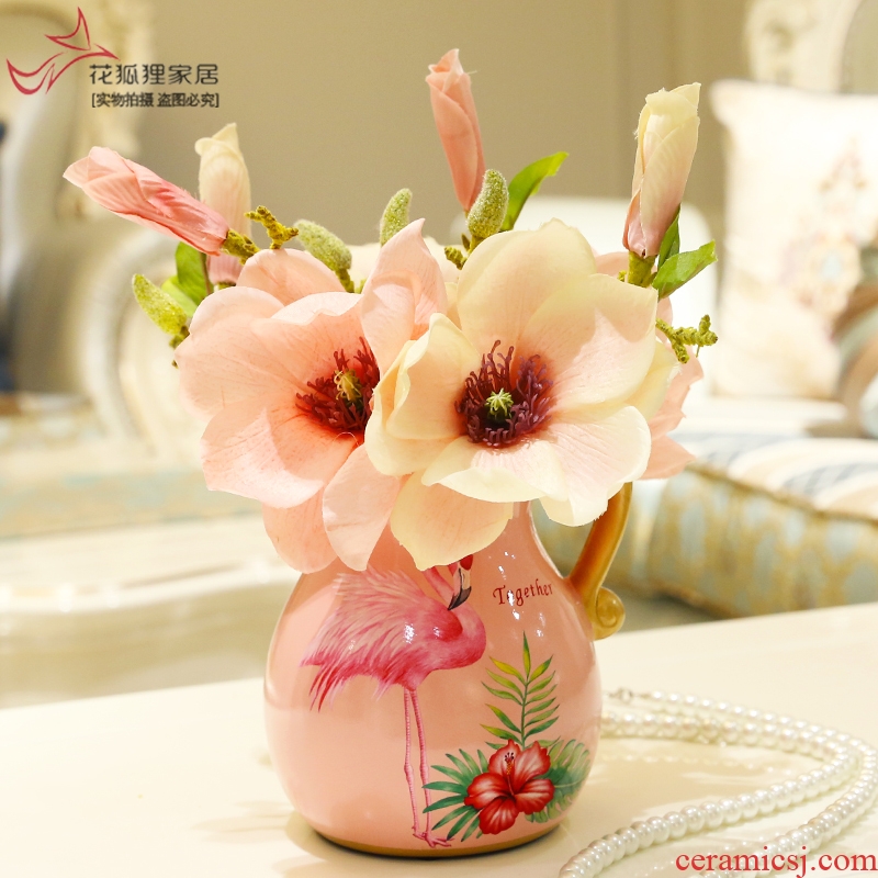 American creative ceramic table flower art furnishing articles European sitting room small and pure and fresh vase floral decoration wedding gift