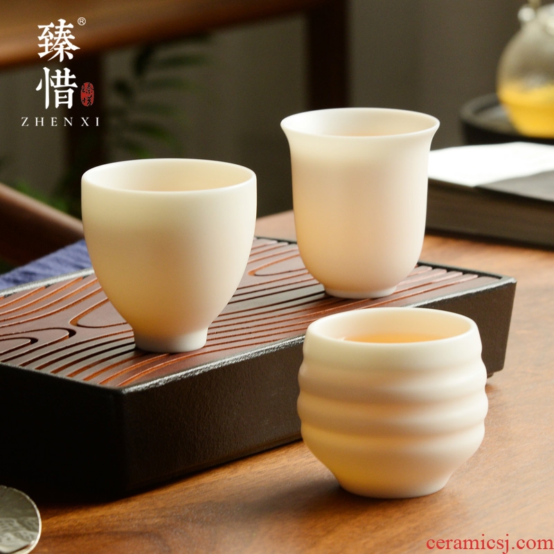 Become precious little Chinese dehua white porcelain suet jade porcelain ceramic cups undressed ore unglazed sample tea cup kung fu tea masters cup