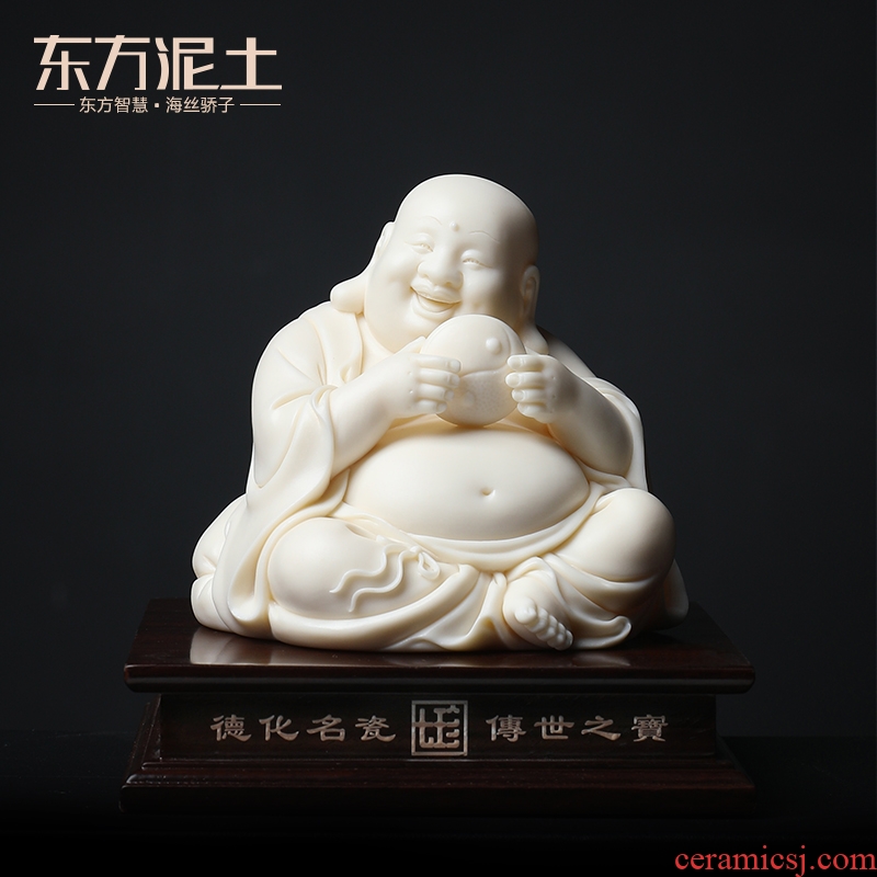The east mud works Lin Jiansheng dehua white porcelain masters smiling Buddha maitreya Buddha ceramics handicraft furnishing articles