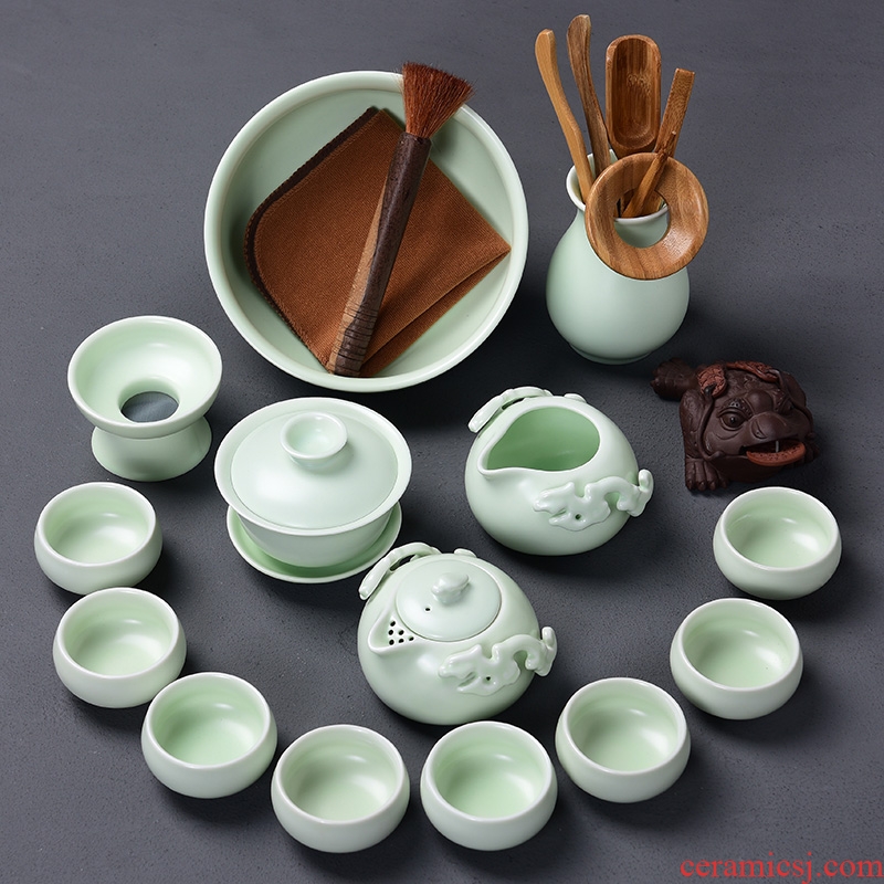 A good laugh up with inferior smooth green kung fu tea set suit household ceramic teapot of A complete set of tea cups suit group