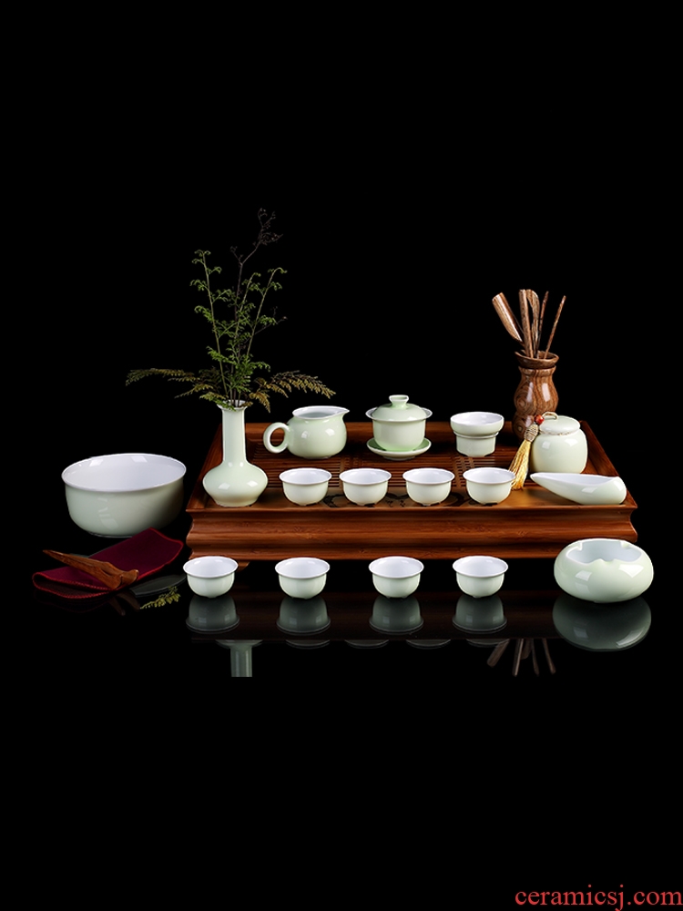Jingdezhen ceramic kung fu tea set suit household contracted and I whole celadon thin foetus tureen tea cup teapot