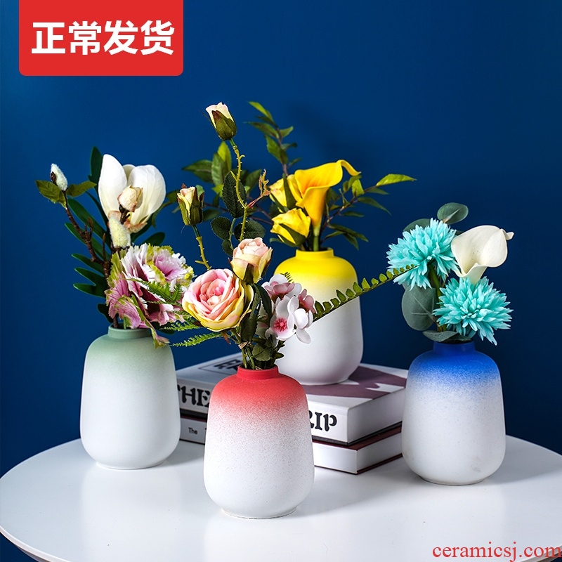 Nordic light and decoration vase dried flowers sitting room adornment table flower arranging gradient modern style of TV ark, ceramic furnishing articles