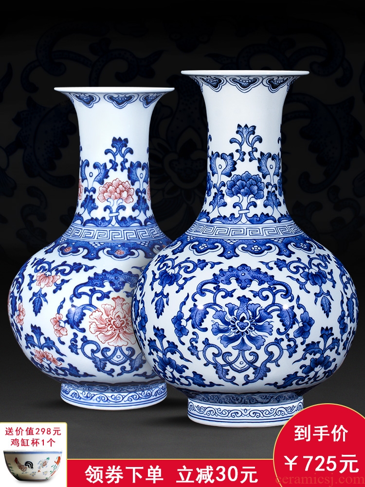 Jingdezhen ceramic antique hand - made large blue and white porcelain vase furnishing articles Chinese style living room decoration crafts are arranging flowers