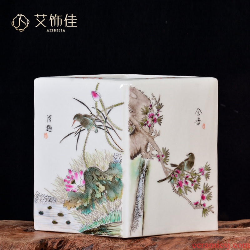 Jingdezhen ceramics antique hand - made decorative household square bottle of Chinese style living room rich ancient frame wine gifts furnishing articles