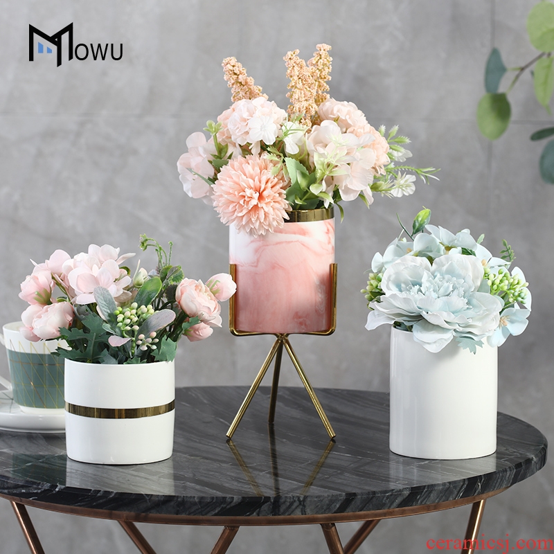 Nordic household dried flowers, artificial flowers, simulation flower bouquets of sitting room place ceramic flower pot small potted.net red flower art decoration