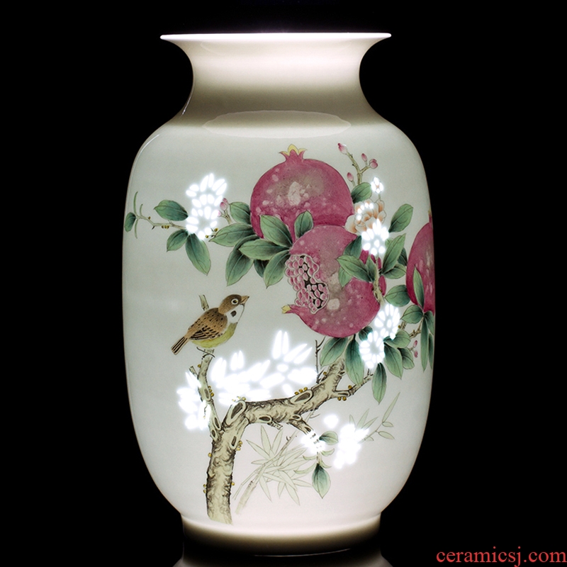 Jingdezhen ceramics vase furnishing articles hand - made smile Chinese style household flower arrangement sitting room adornment ornament