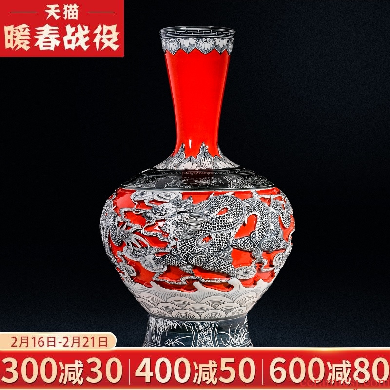 Jingdezhen ceramic large red landing carved dragon vase sitting room of Chinese style household decorates porch crafts