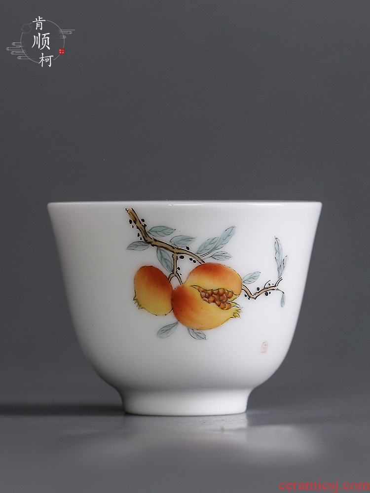 Jingdezhen porcelain hand - made pomegranate ceramic sample tea cup cup pure manual kung fu tea tea cups of tea, master