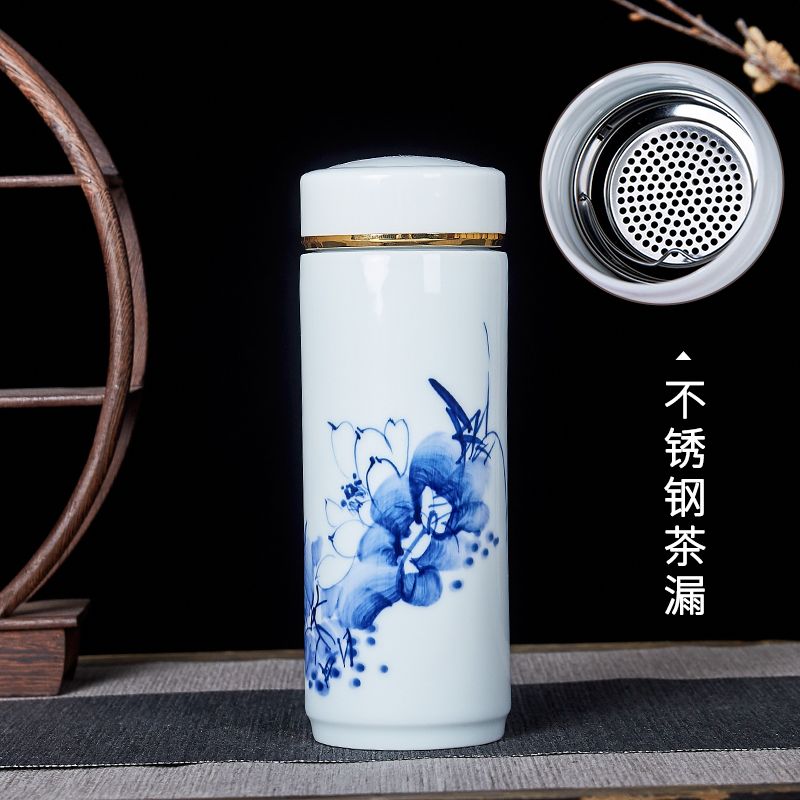 Jingdezhen ceramic cups ms vacuum cup men 's double take cover under the blue and white porcelain glaze hand - made teacup filter