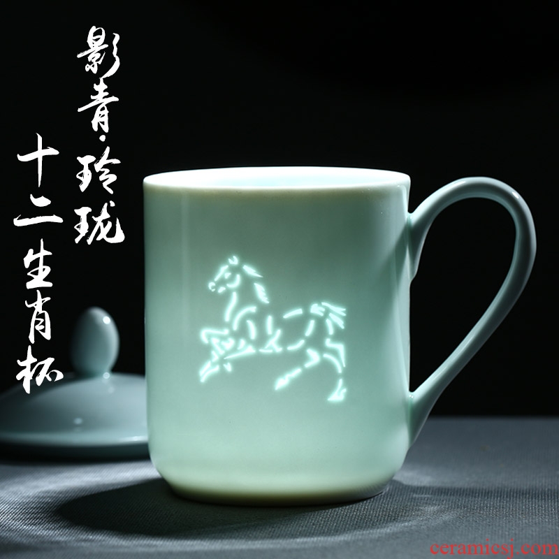Jingdezhen and exquisite porcelain teacup creative zodiac ceramic cups with cover glass tea cup move couples office