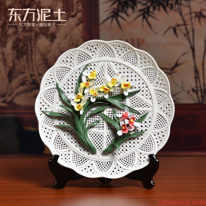 Oriental clay ceramic daffodil orchid hang dish place, Chinese style household living room TV cabinet decorative arts and crafts