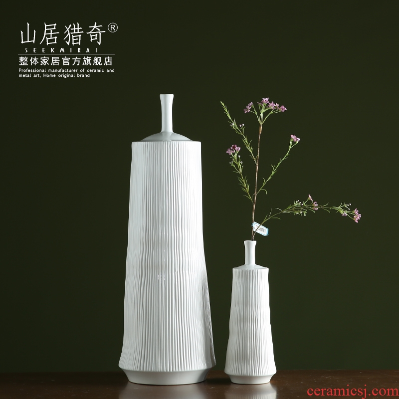 The modern new Chinese style vertical stripes pottery vase creative ceramic art flower arranging show home furnishings furnishing articles