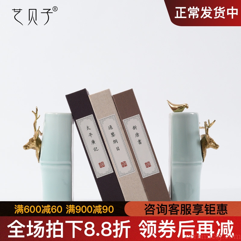 Modern jewelry ceramic furnishing articles office decoration study of new Chinese style bookcase rely on brass deer head bird book file