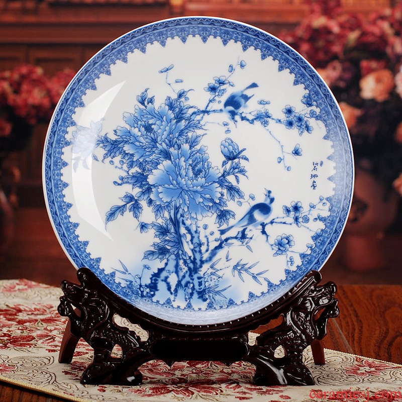 Jingdezhen ceramic decoration plate plate furnishing articles hang dish of blue and white porcelain peony modern Chinese style household decoration