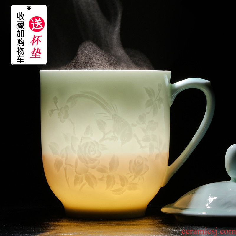 Jade butterfly jingdezhen ceramic cups with cover large pitcher household filtering cup tea cup working meeting of 470 ml