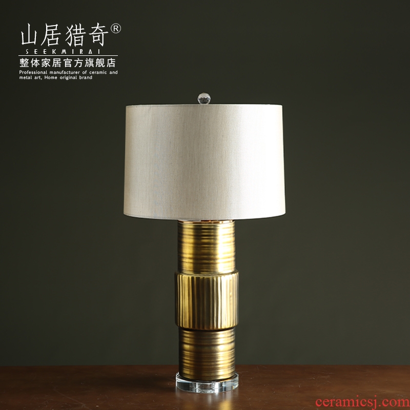 Gold retro storage tank ceramic desk lamp is placed between study example household soft adornment of I sitting room