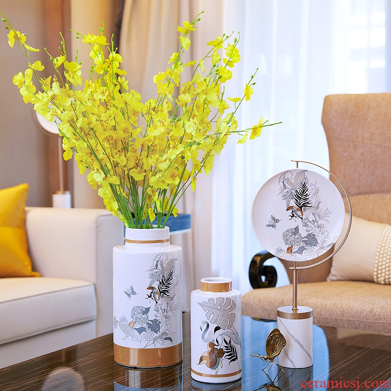 European white ceramic simulation flower vase furnishing articles sitting room of new Chinese style household soft adornment creative dried flower arranging flowers