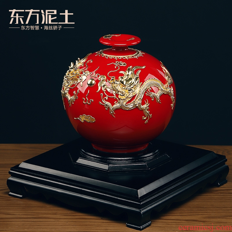 Oriental clay ceramic vases furnishing articles paint line carve handicraft version into gifts/22 inches square