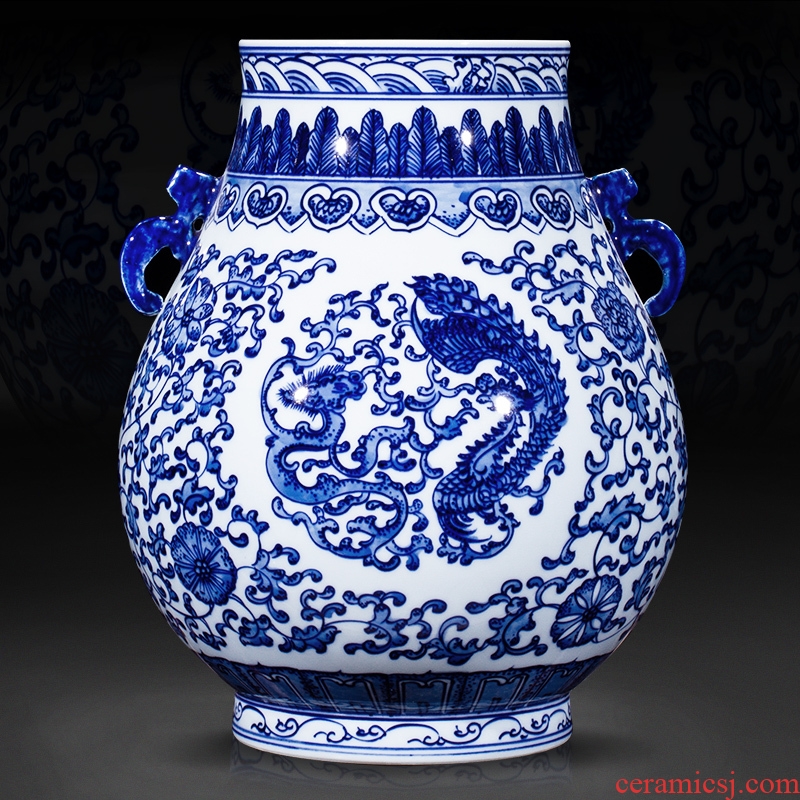 Jingdezhen ceramic furnishing articles hand - made antique blue and white porcelain vase household of Chinese style living room TV ark adornment arranging flowers