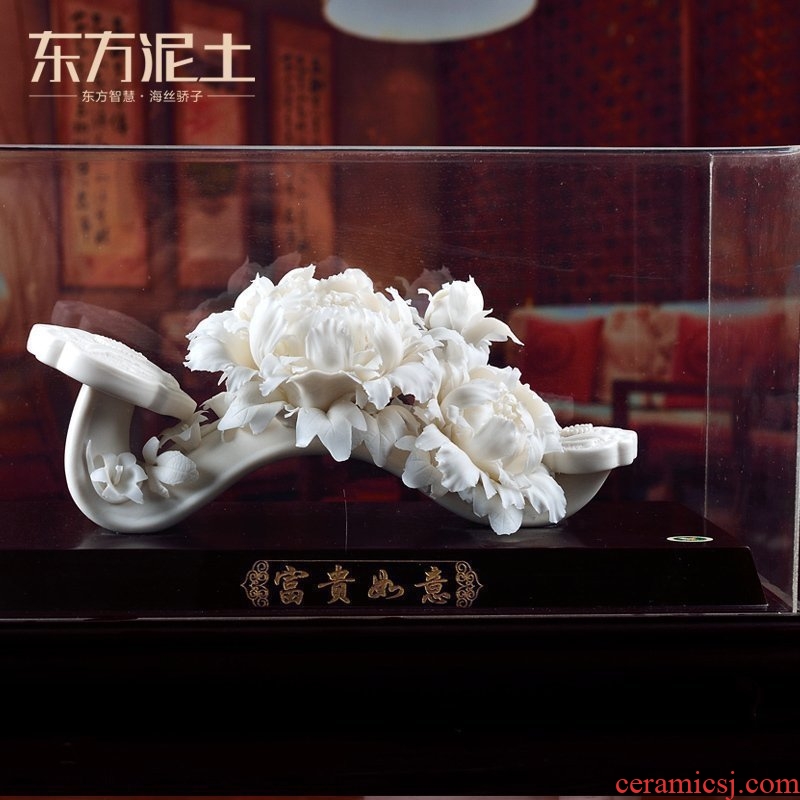 Oriental soil dehua white porcelain its art of Chinese style hand knead peony decorative furnishing articles/prosperous fortunes